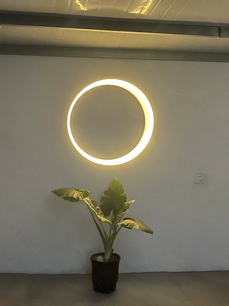 Lampu Dinding LED Luar Ruangan Tahan Air Lampu Dinding Villa Halaman Balkon Lampu Dinding Kreatif Taman Latar Belakang Bulan Dekorasi Dinding