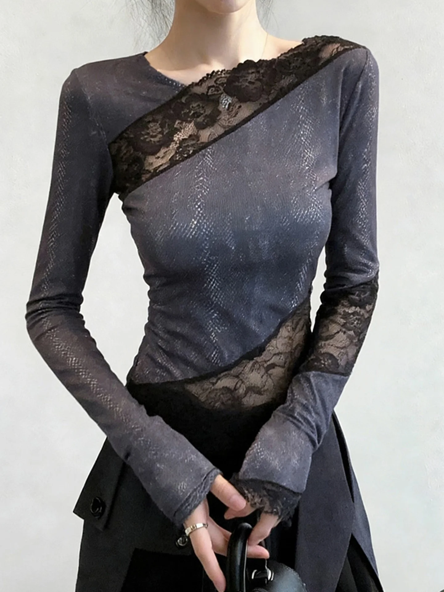 

Элегантная шелковая футболка с кружевными вставками, длинным рукавом, удобная, весенняя, модная, в корейском стиле, приталенная, с круглым вырезом, повседневная