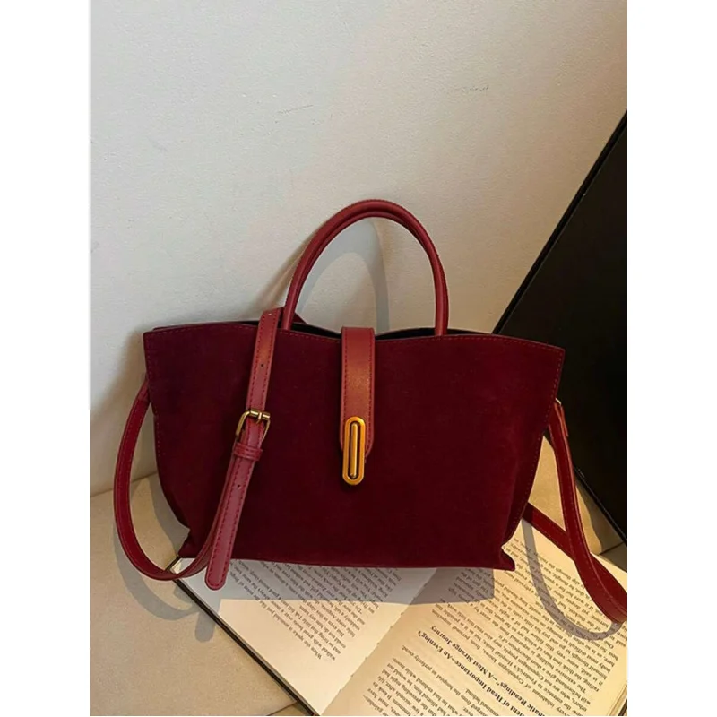 

Burgundy Suede Felt High-End Niche Handbag Tote Basket For Women, New Ankla Red Autumn/Winter Fashion Retro Matte Bucket Bag
