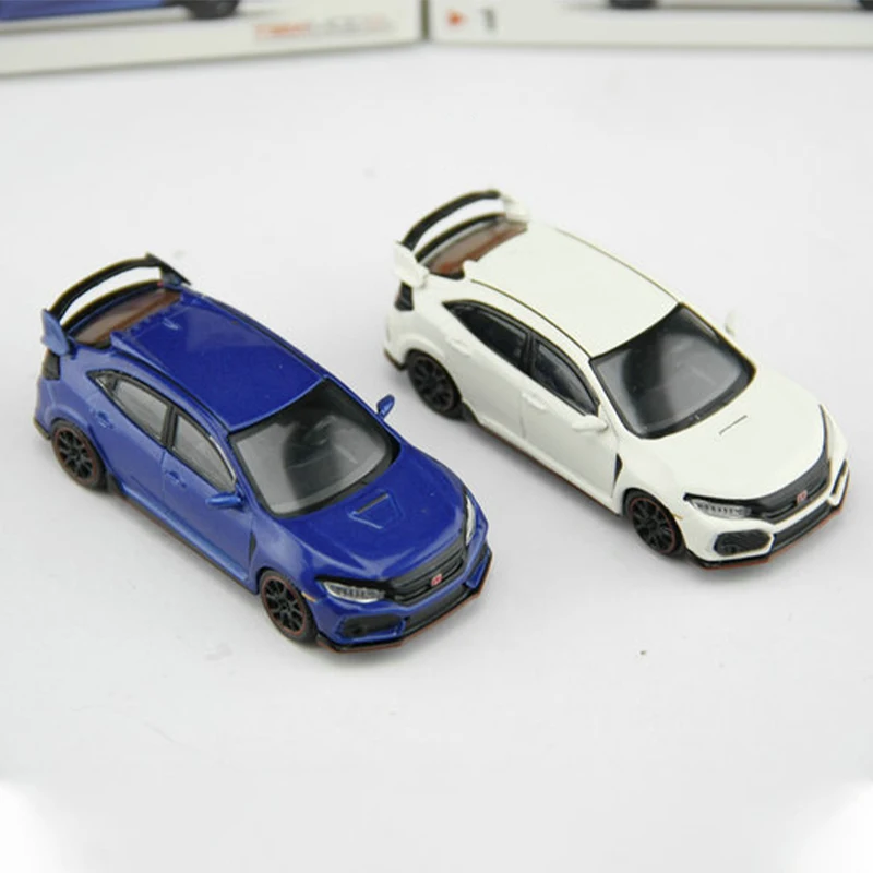 1:64 Scale Alloy HONDA CIVIC TYPE-R FK8 Simulation Car Model Metal Diecast Toys Vehicle for Collectible Gift Collection Display