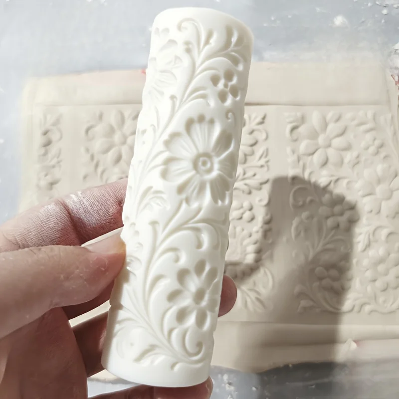 Floral Texture Embossing Roller Daisy Vine Patterned Polymer Ceramic Clay Tool for Making DIY Crafts Pottery Plates Decoration