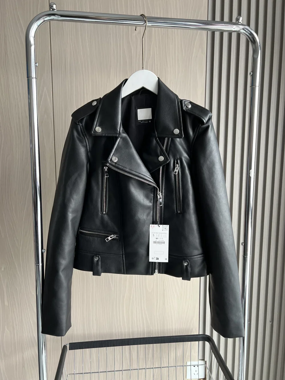 LIBIELIY Faux Leather Biker Jacket The New Spring Lapel Epaulet Zipper Adorn A Cool Black Faux Leather Jacket For Women