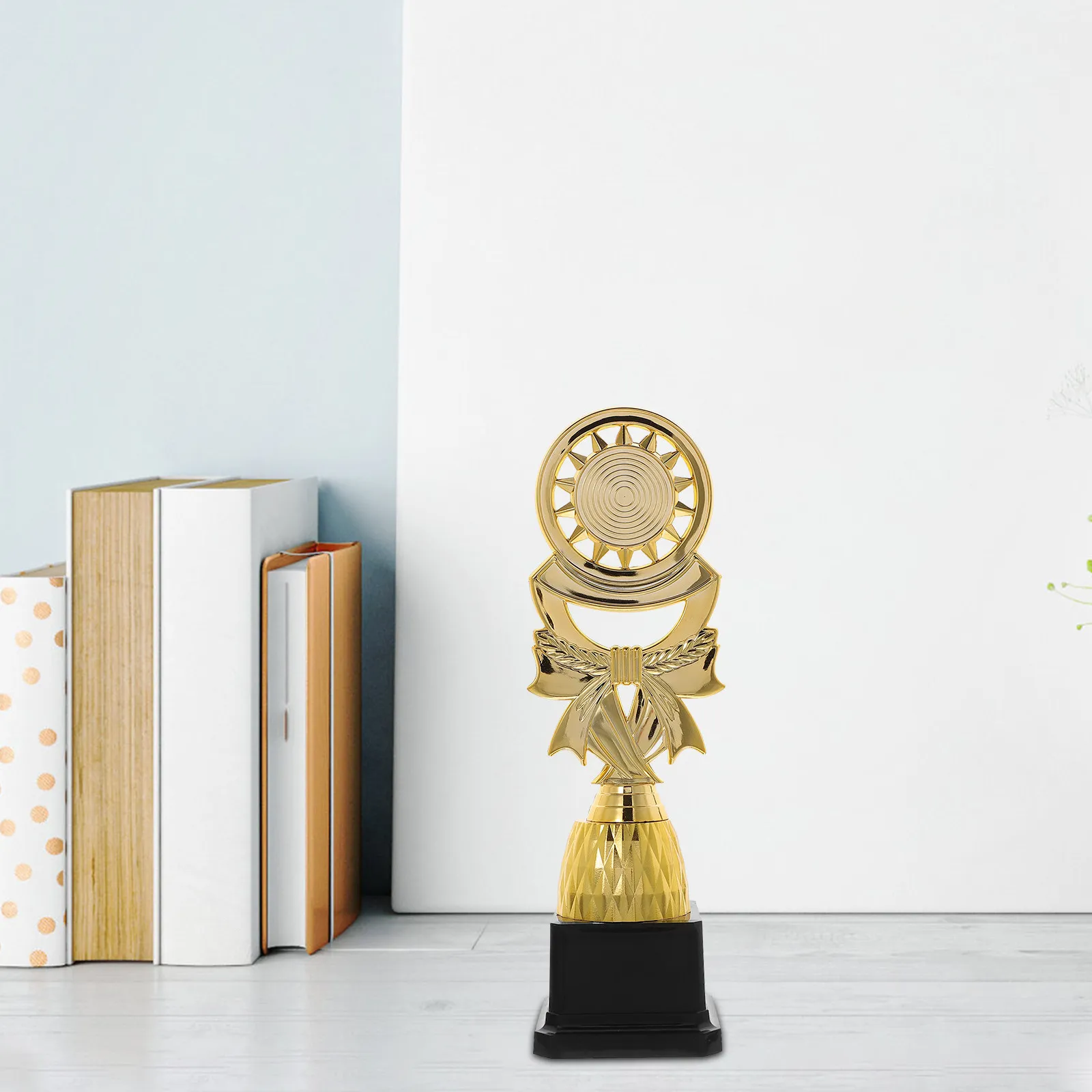 

Креативный детский трофей с гладкой поверхностью, пластиковая наградная статуэтка для соревнований, награда за победу в конкурсе выпускников детского сада