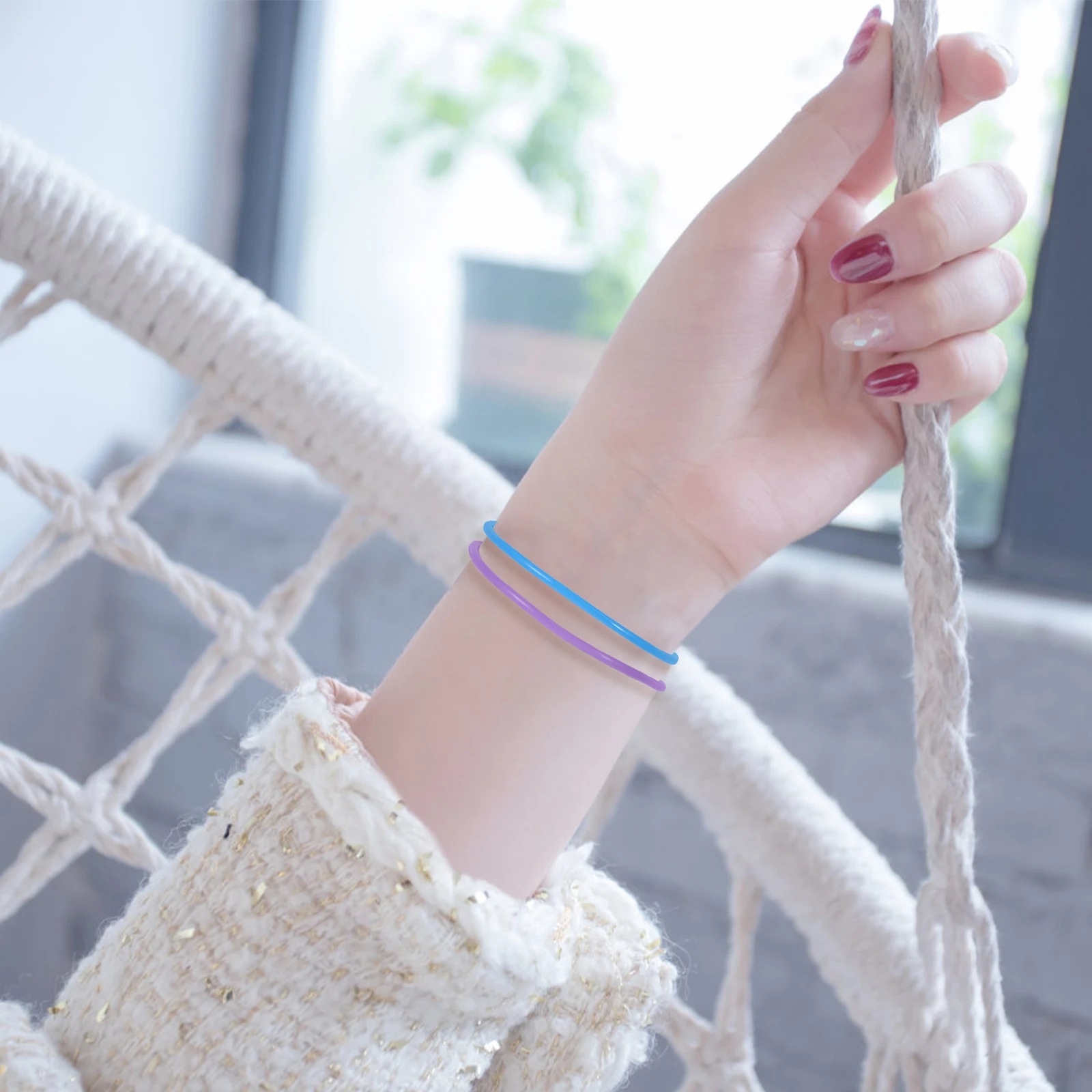 

10 Pcs Glow in Dark Silicone Bracelets Luminous Wristbands Neon Night Accessories Elastic Bands Women Party Decorations