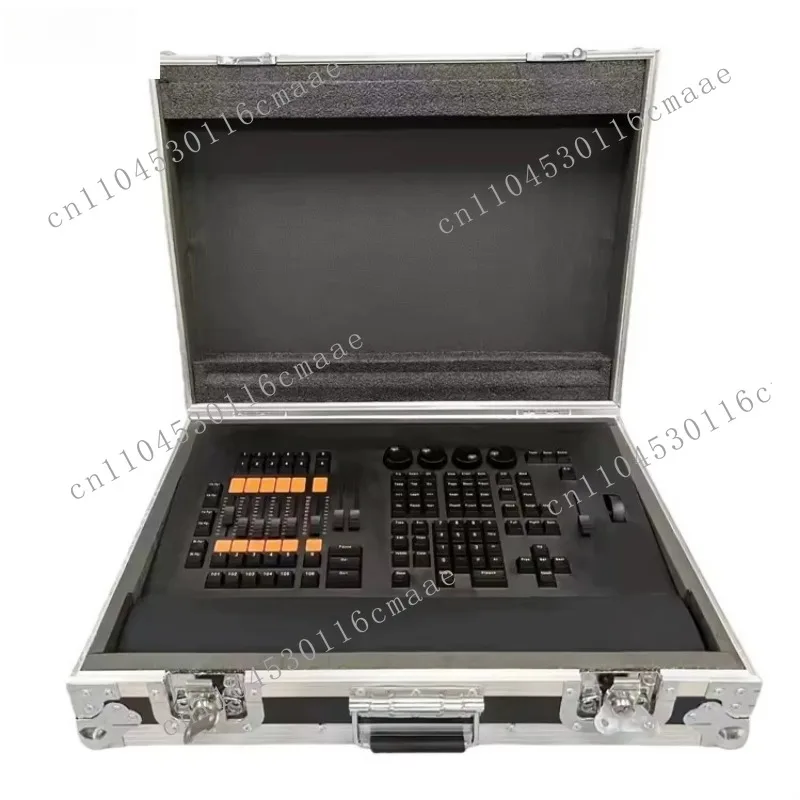 PC Fader DMX 512 Control with Flight Case Professional Stage Lighting Console MA2 Command Wing