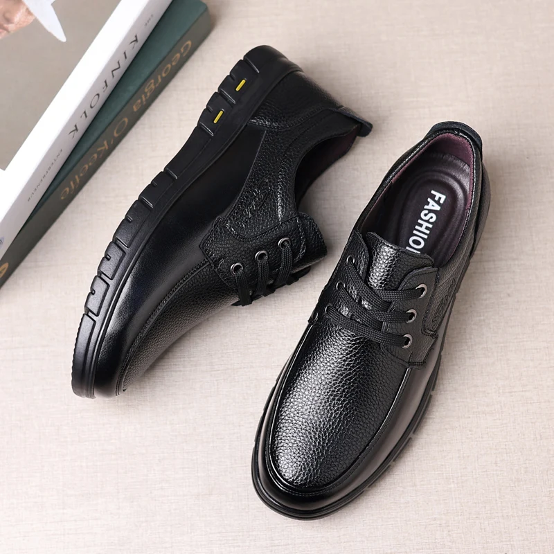 Leisure men\'s shoes 2024 spring new trendy minimalist work shoes with lace up middle-aged dad formal casual business leather sho