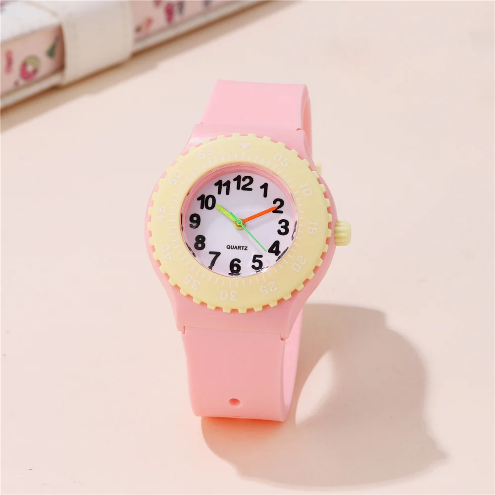 fashion sweet colorful silicone band quartz boys girls students Watch