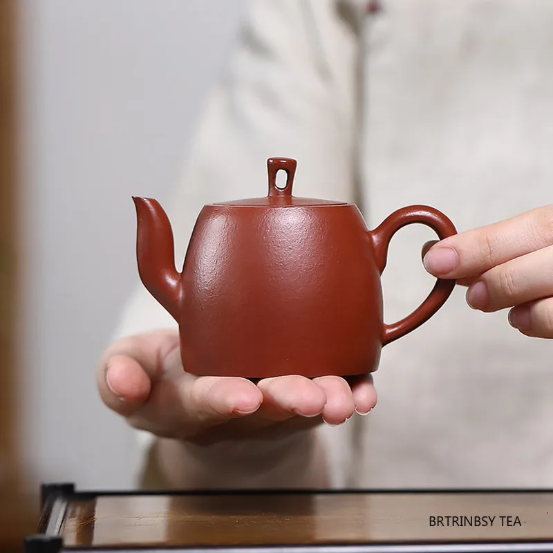

Tradition Yixing Handmade Purple Clay Teapot Raw Ore Zhu Mud Tea Pot Chinese Household Beauty Kettle Zisha Teaware Tea Set 110ml