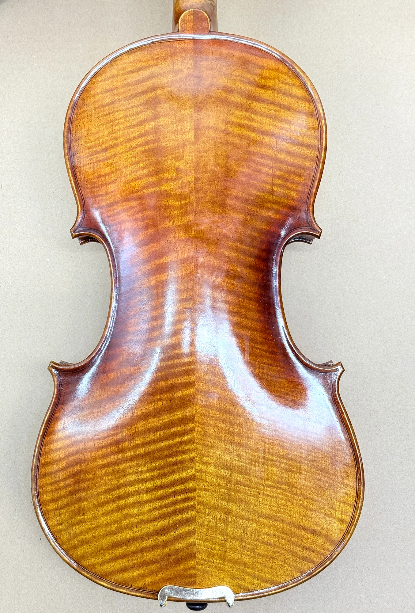Professional Handmade 4/4 Violin with Figured Maple Back, Ebony Fittings, Spruce Top, Full Set with Case, Bow & Shoulder Rest