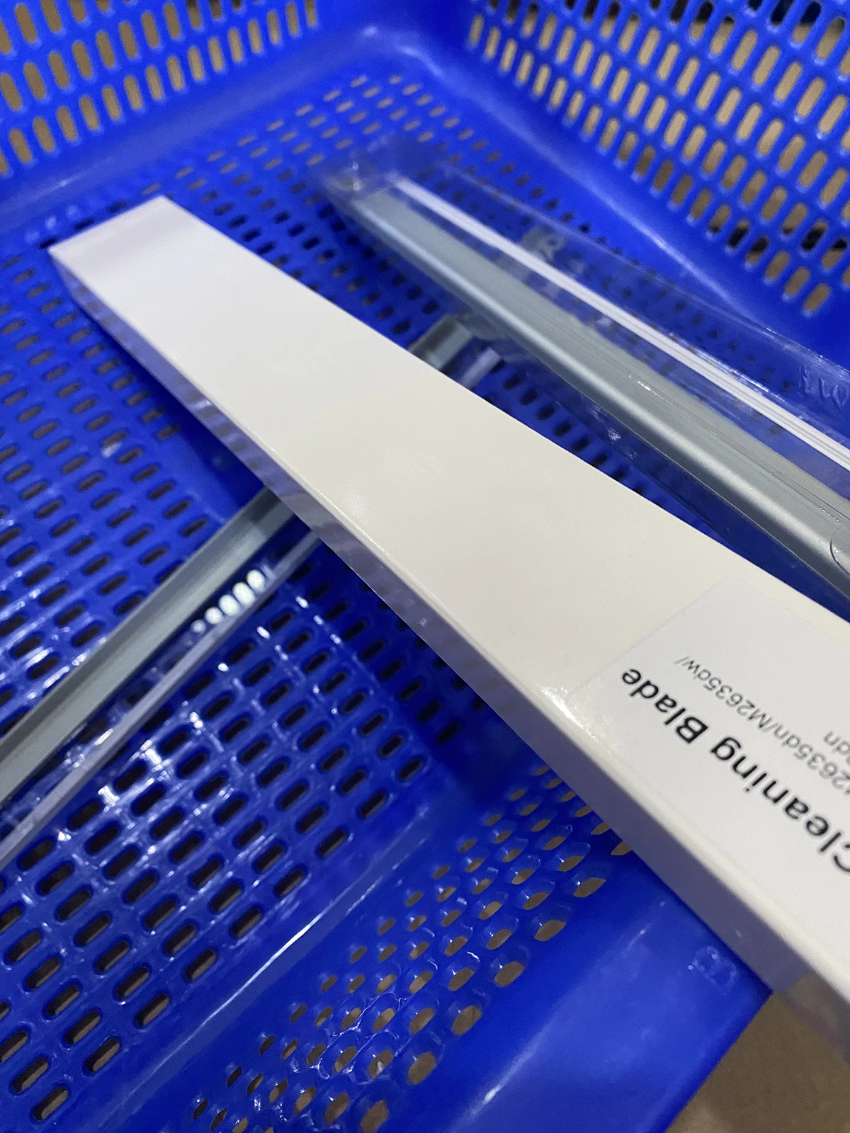 

5PC DK-1150 DK1150 Drum Cleaning Blade for Kyocera Mita ECOSYS P2040 P2235 P2335 M2040 M2135 M2235 M2540 M2635 M2640 M2735 M2835