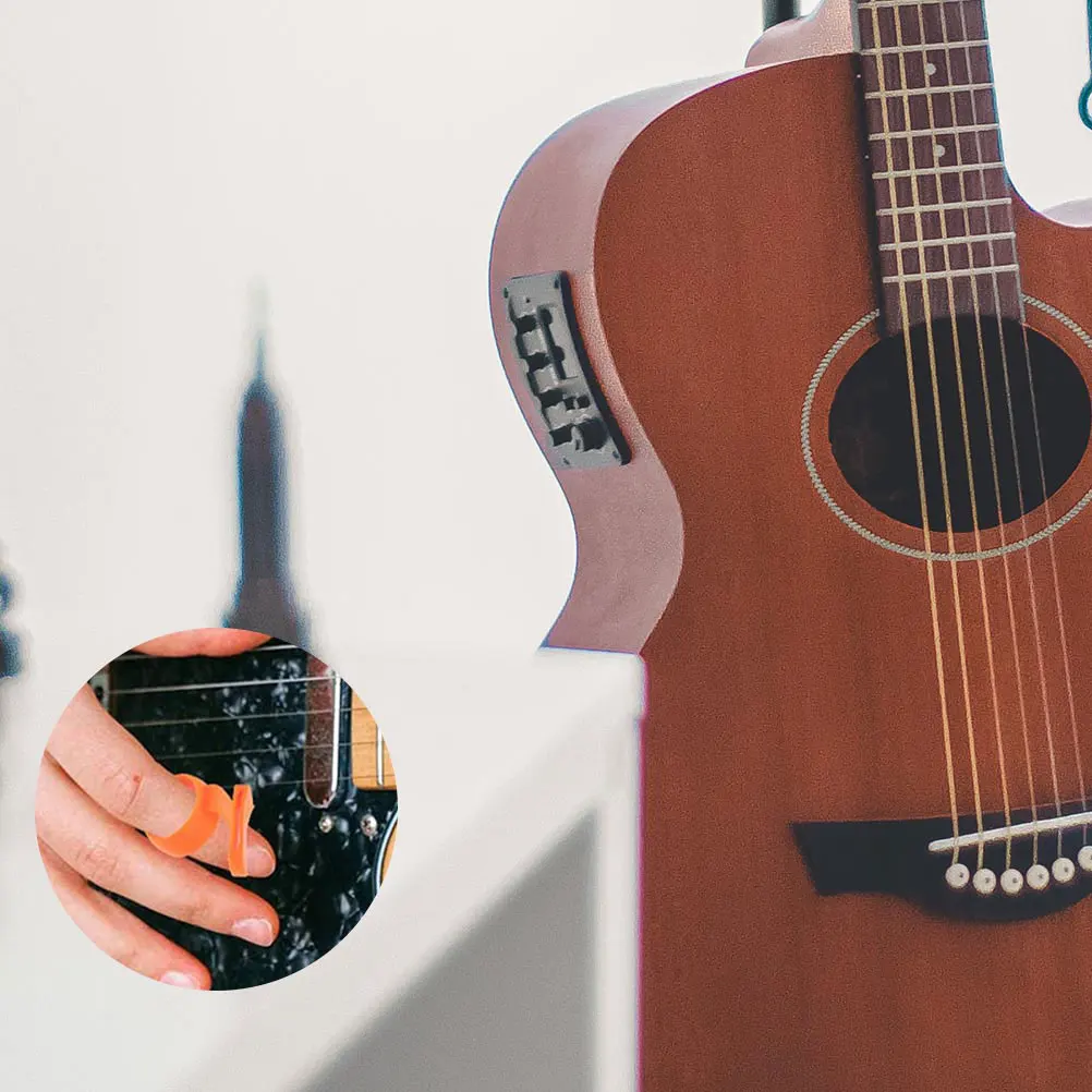 

Non-slip Finger Cots Acoustic Guitar Pick Case Compact Holder Accessories for Men Portable Silica Gel Holders ‘’