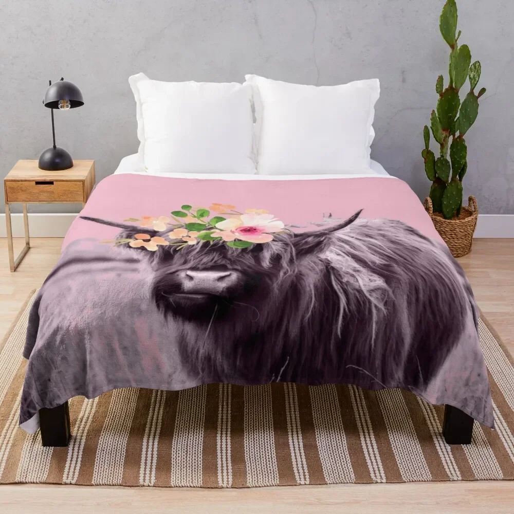 Highland Cattle Flannel Throw Blanket Cow Wild Animals Pattern Farm Theme Lightweight Super Soft Blanket for Bedroom Sofa Couch