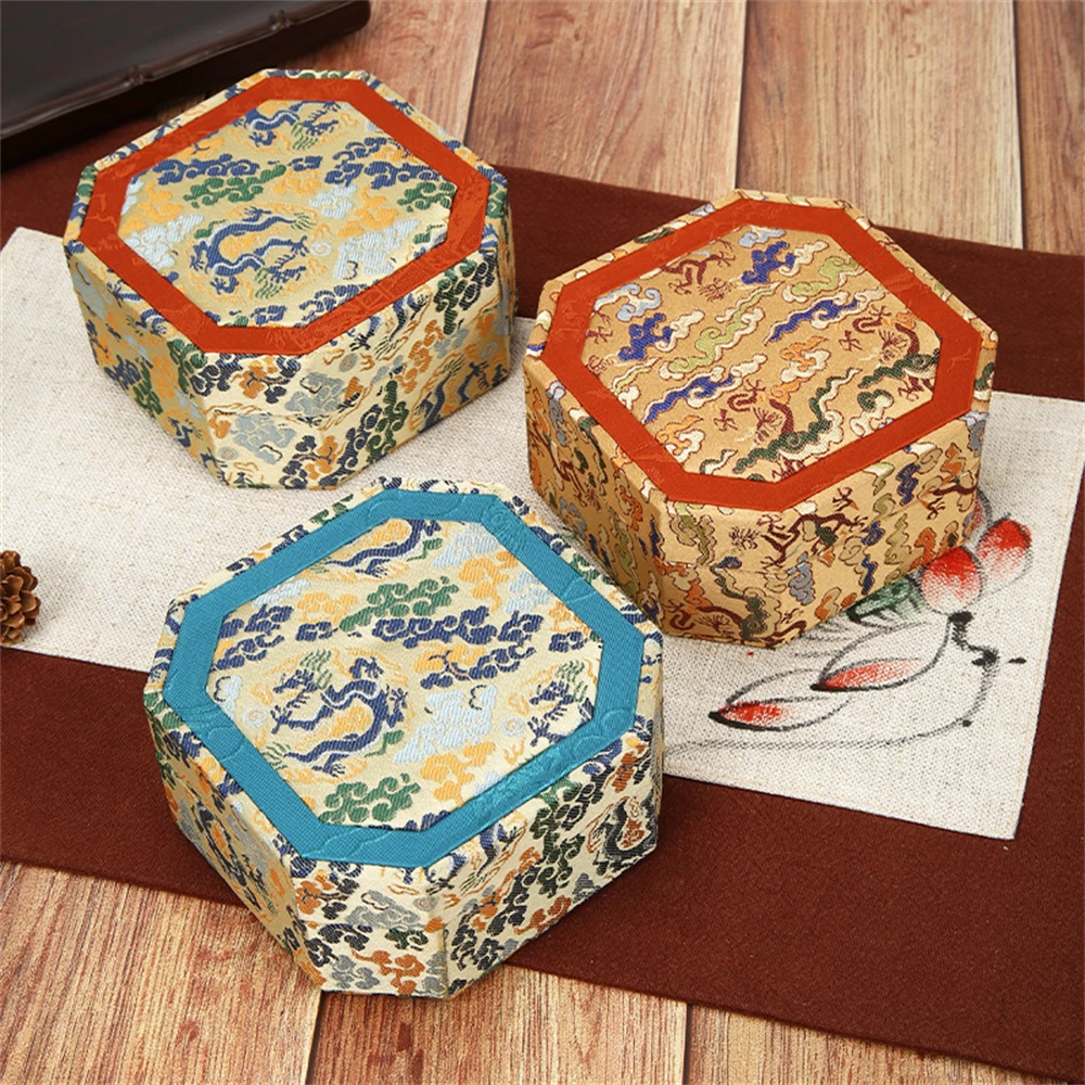 

Retro Octagonal Jewelry Boxes Embroidery Storage Box Bracelet Packaging Cultural Plaything Storage Case Hand Chain Display Box