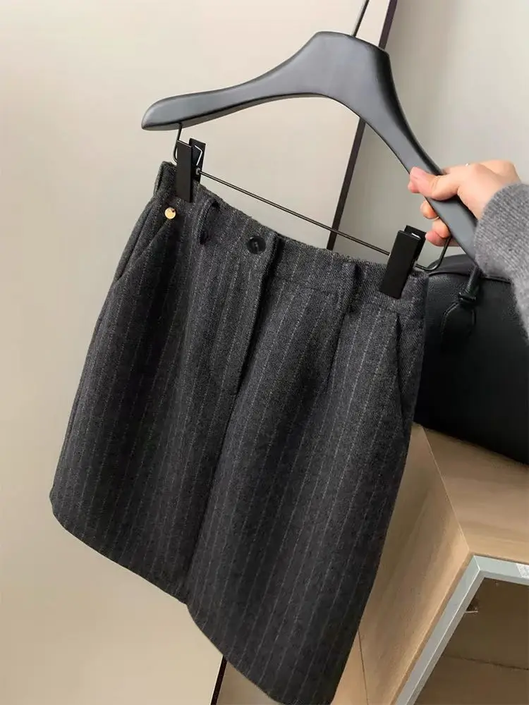 

High Waist Versatile Charcoal Gray Skirt Women Autumn Winter Wool Blend Striped Mid Length Tall Plus Size A Line Short Skirt