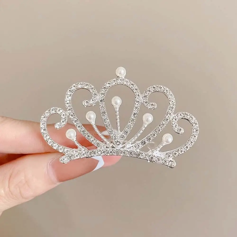 

Pearl Crystal Crown Hair Comb Flower Butterfly Children Tiara Headband Wedding Jewelry Barrettes Rhinestone Hairpins Party
