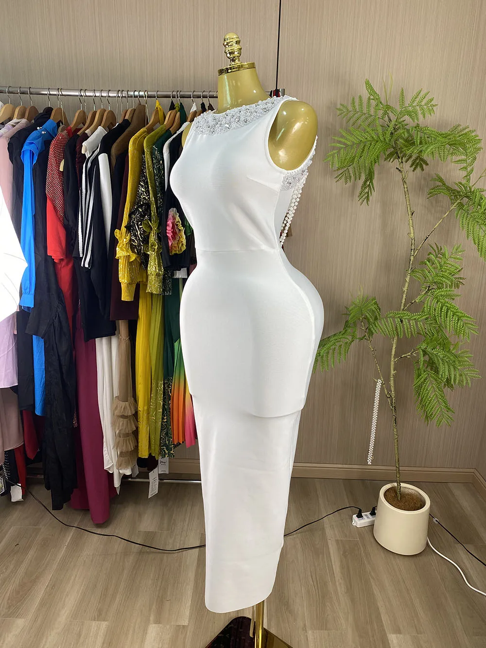 Women's Backless Sleeveless Rhinestone & Pearl Bandage Dress – Sexy, Elegant, Celebrity-Style Evening Wear-GZXX1145