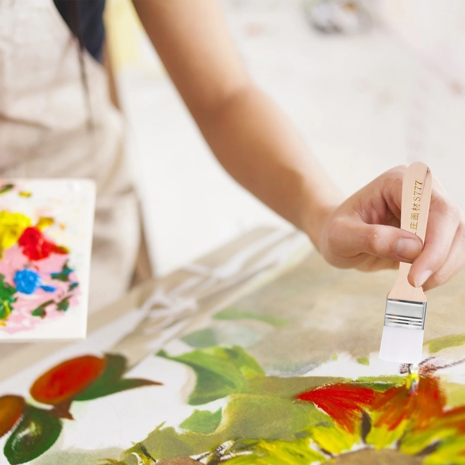 12 قطعة من فرش الرسم الزيتي المصنوعة من النايلون برأس رسم مقبض خشبي متعدد المقاسات بتفاصيل دقيقة أدوات الرسم بالألوان المائية الفنية