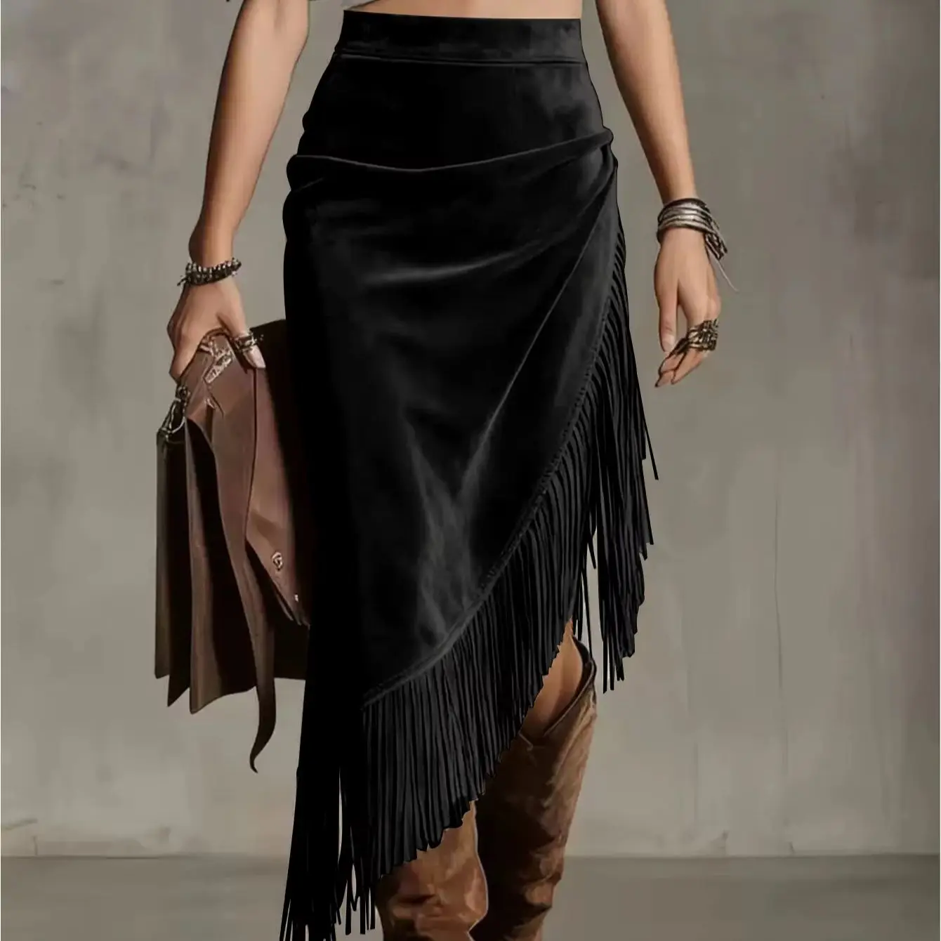 Europäischer und Amerikanischer Retro-Stil Einfarbiger Quasten-Midirock mit Hoher Taille und Asymmetrischem Saum aus Wildleder – Detail 2