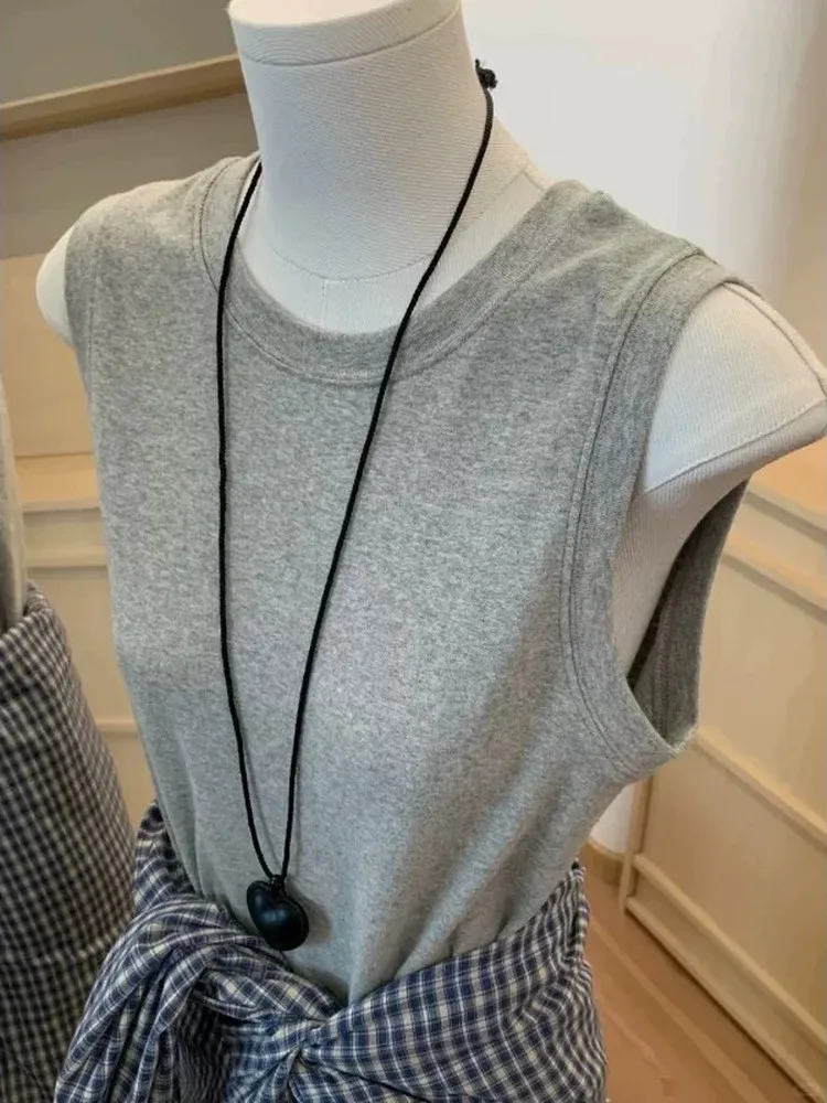 Women's round Neck Sleeveless Tank Top 95 Cotton Summer Base Layer Clothing Inner Wear Outer Wear Slim Fit Cover up Top