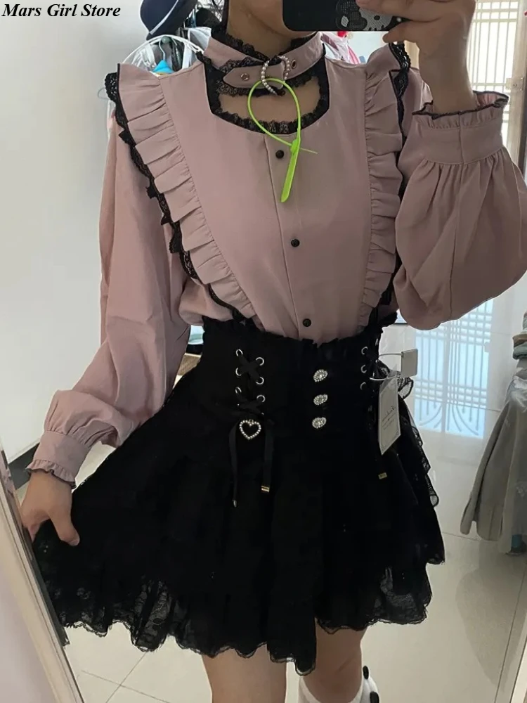 日本のロリータ系スイートスタイル、レイヤードフリルレーススカートパンツ、ピンクのミニスカート、リボンストラップ付き、2000年代ヴィンテージ、キュートガール衣装