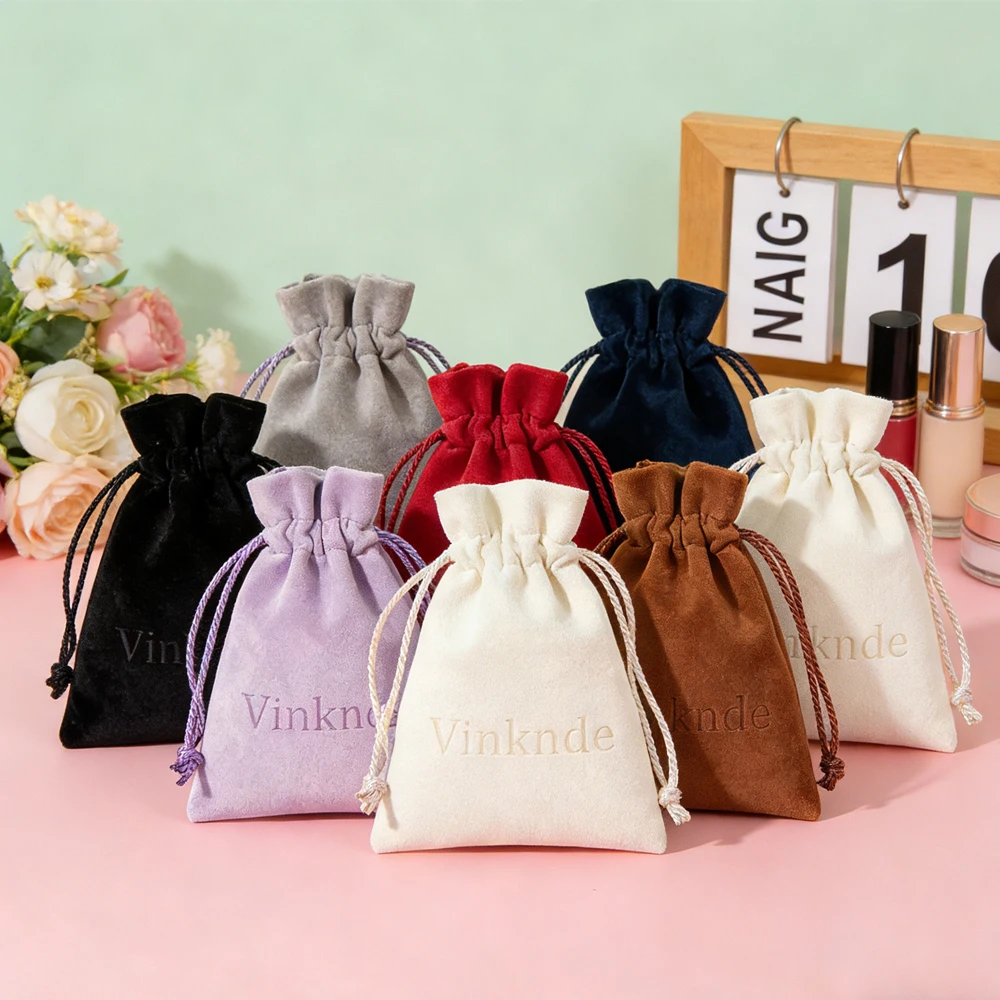 

Персонализированный логотип, 100 упаковок, подарочная сумка для ювелирных изделий из микрофибры, сумка на шнурке для свадьбы, подарочная упаковка, сумка для сережек, ожерелья, кольца, мешок оптом