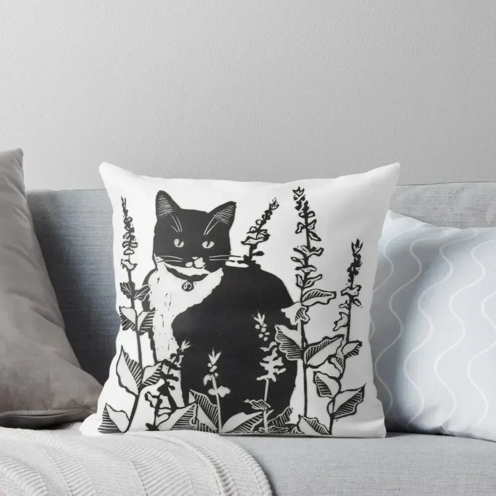 

Tuxedo Cat in the Flower Garden Throw Pillow Cushion Cover For Sofa Cushions Cover Luxury Pillow Case pillow