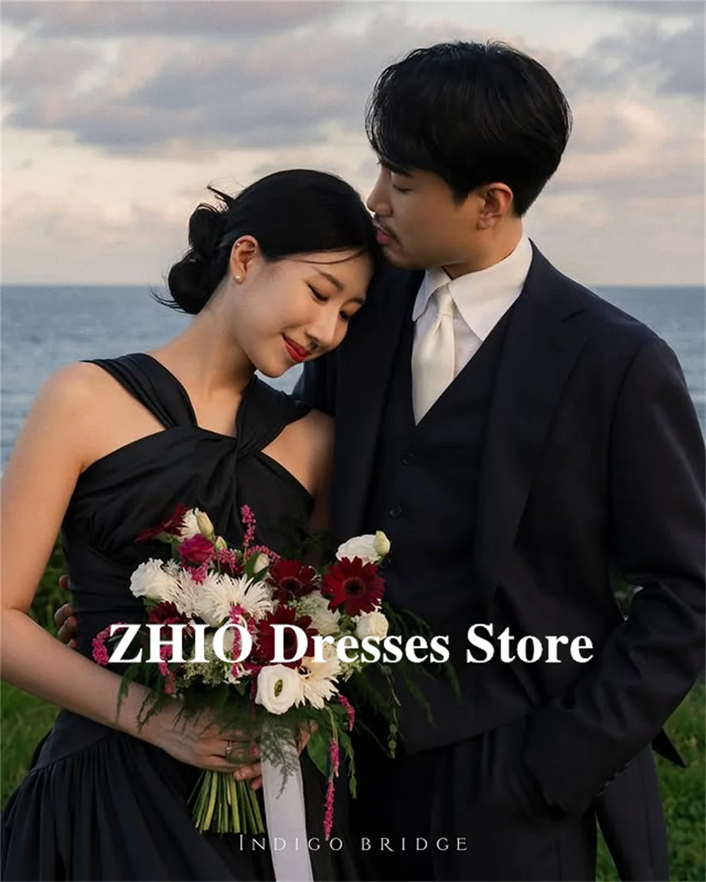 ZHIO فساتين الحفلات المسائية البسيطة ذات الأشرطة السوداء غير المنتظمة، فساتين رسمية كلاسيكية مستقيمة لحفلات الزفاف حسب الطلب