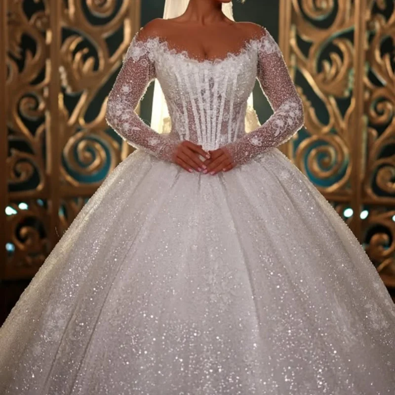 

Shiny White Appliques Wedding Dresses long sleeves glitter puff skirt Lace flower decal Pearl jewelry Gowns Made wedding dress