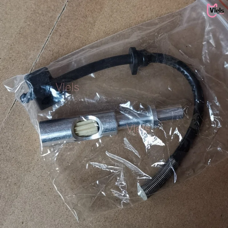 Replacement Oil Pump Assembly For Dolmar Makita PS34 PS340 PS341 PS390 PS400 Gas Chain Saw Garden Equipment Repair Parts