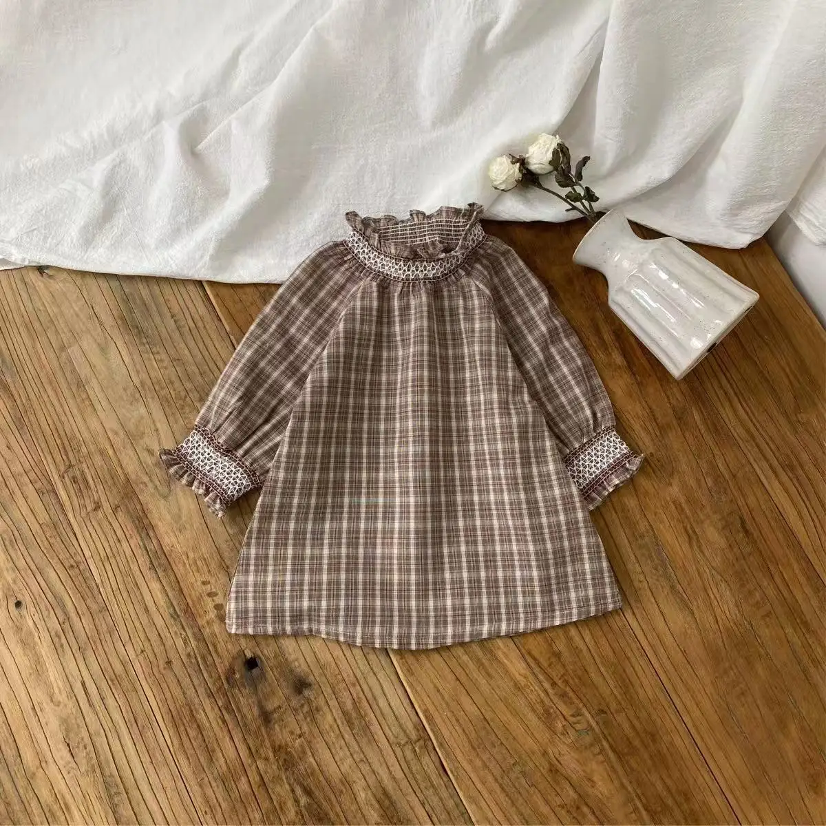 Baby Girl Vintage Plaid Smocked Dress Spring Autumn Forest Style Bubble Sleeve Stand Collar Long Toddler Dress 73-100CM