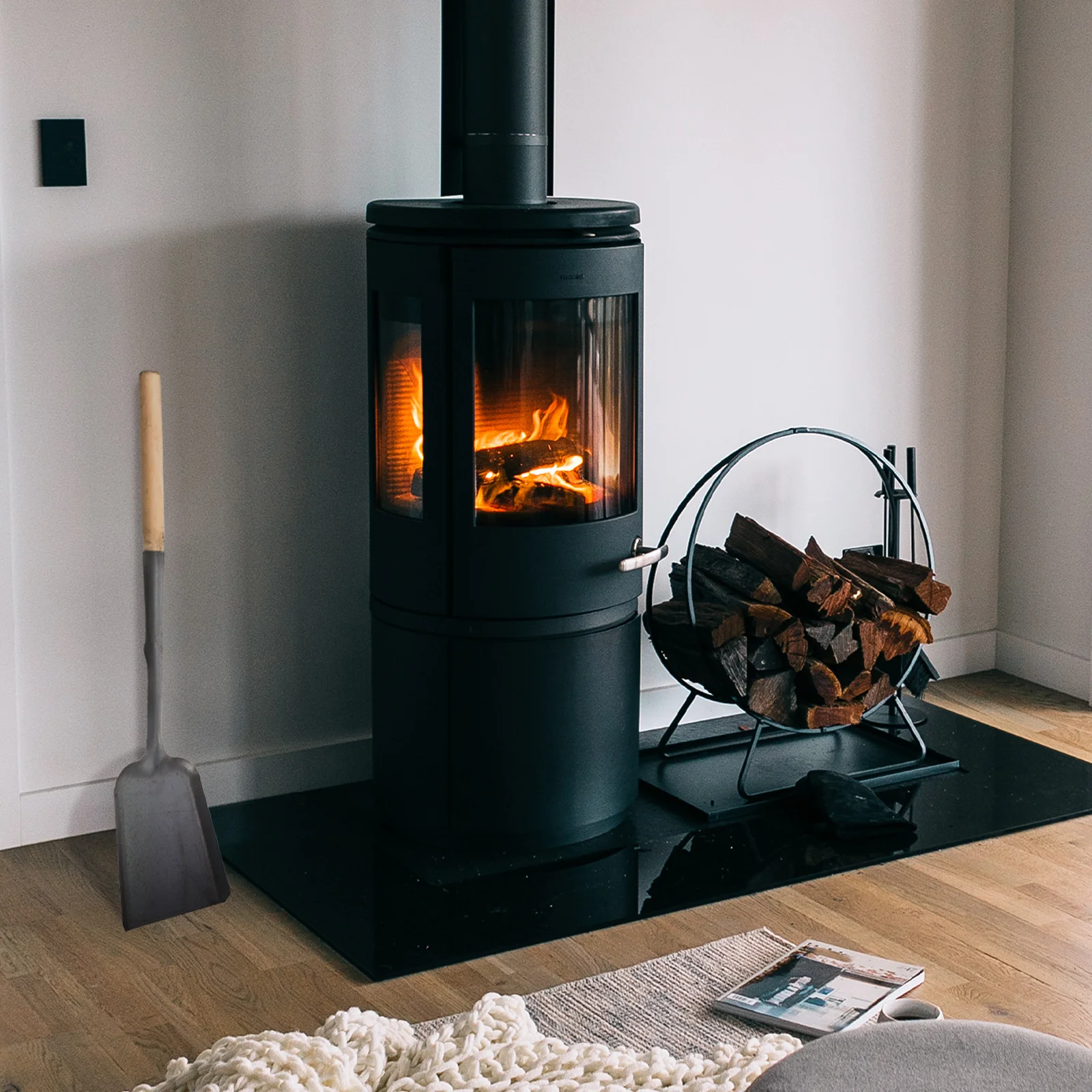 

2Pcs Fireplace Shovel for Ash Long Handle Metal Soil Spade Garden Family Planting Scoop Easy Carry Compact Size