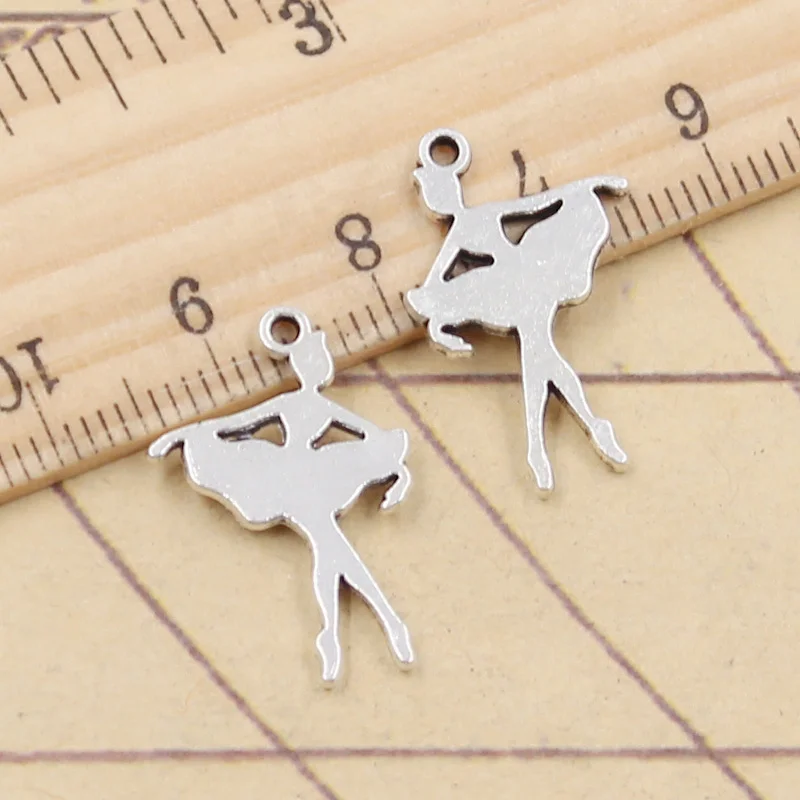 20 szt. Zawieszki baletnica tancerka 22x15mm tybetańskie srebrne wisiorki antyczna biżuteria rękodzieło DIY