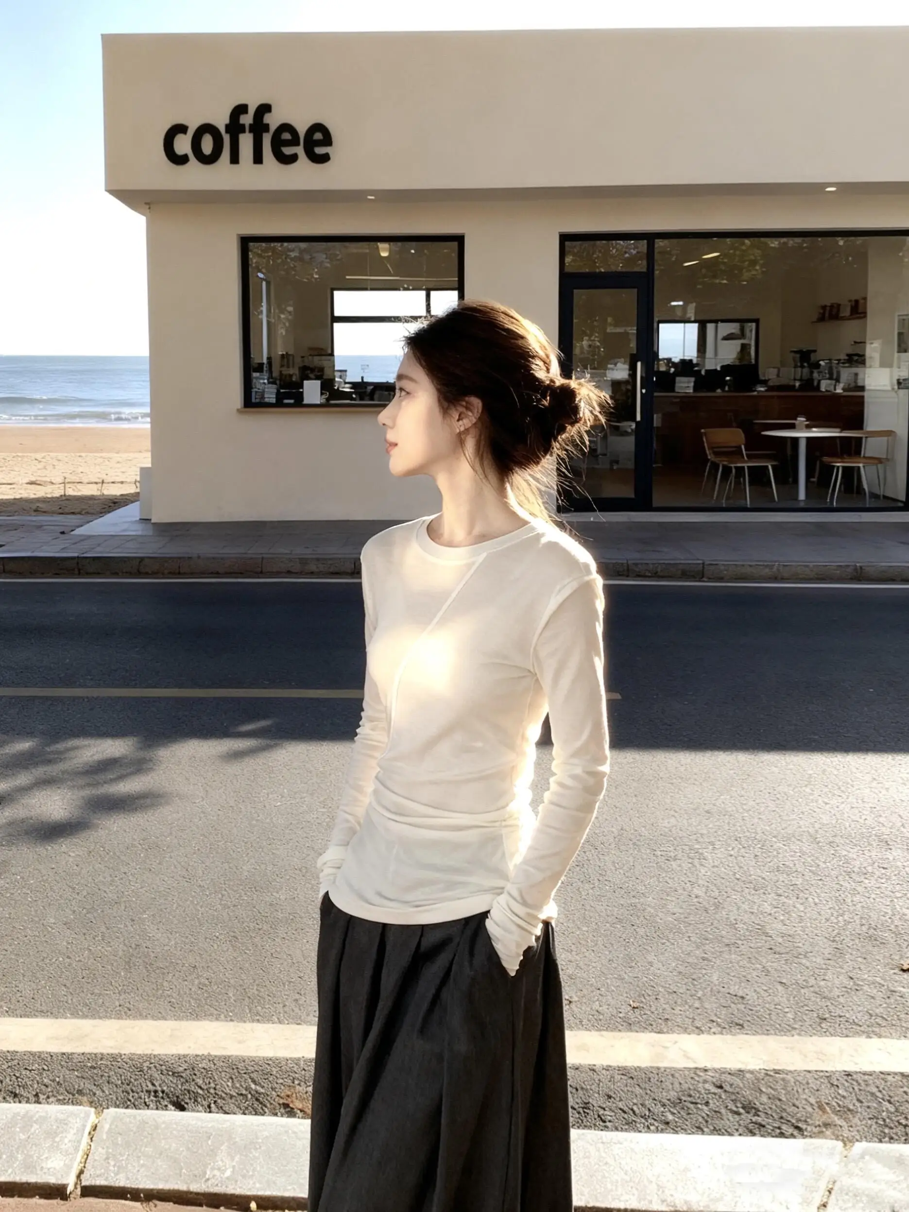 Damska bluzka na jesień i zimę, asymetryczny krój, dopasowany krój, styl koreański.