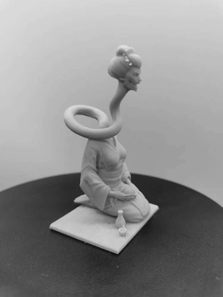 1/24 Scale Resin Figure Assemble Model Kit Japanese Horror Monster Unassembled Unpainted 3D printing toy
