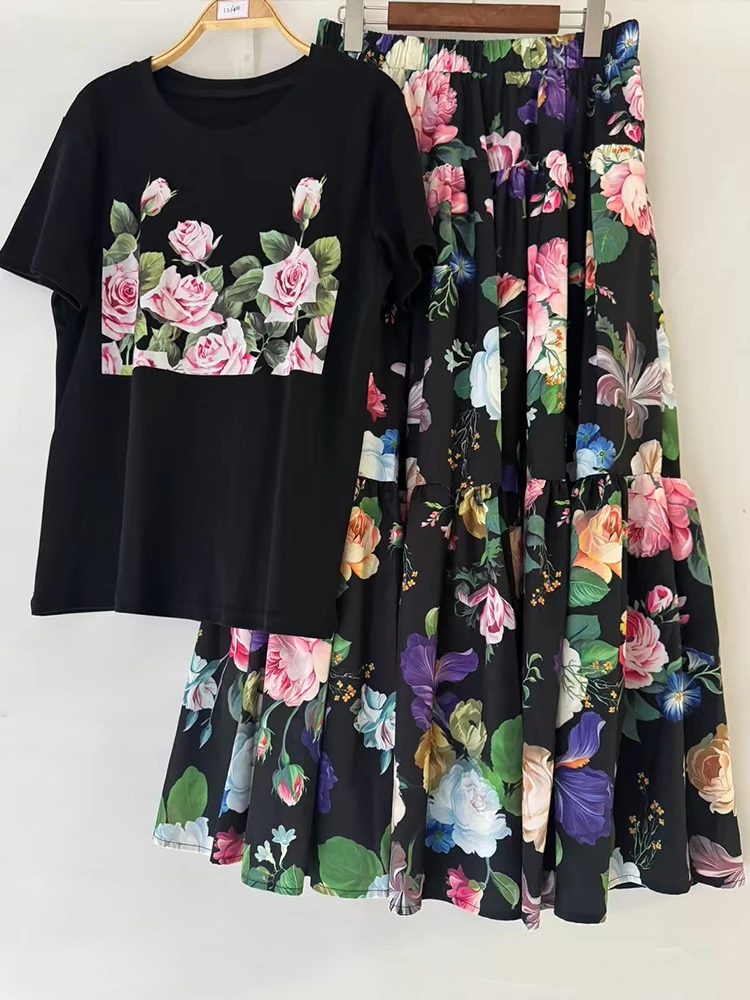 

2025 Summer Women's Retro Rose Printed Knitted Short Sleeve T-shirt Two Piece Set+Loose Printed Half Skirt Fashion Set