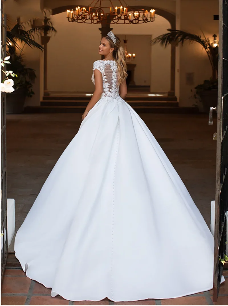 Flavinke Aangepaste Satijnen Trouwjurken 2025, Kapmouw Sexy V-hals Boho Bruid Jurken Prinses Trouwjurk Nieuwe Jurken