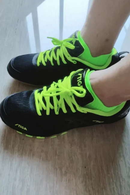 

2025 Summer Hot Sale Breathable and Lightweight Table Tennis Shoes Training Shoes Sports Shoes Volleyball Shoes Very Nice