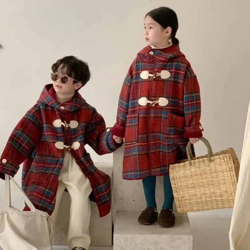 Winter 2025 Korean Kid Girls Coat Cotton Thicken Warm Long Children Girl Outerwear Coat Plaid Horn Button Hooded Kid Girl Jacket
