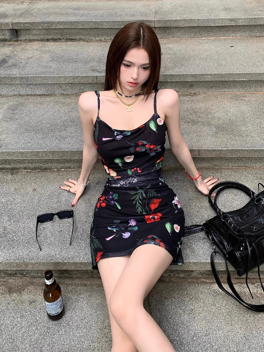 ReddaChic Summer Floral Long Bodycon Dress Women Retro Black Sexy V-neck Sleeveless Mini Cami Dress Vacation One-piece Dress