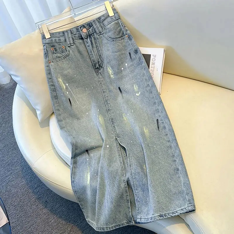 Retro denim skirt women's summer 2024 new fashion and leisure high waist split A-line skirt long graffiti bag hip skirt