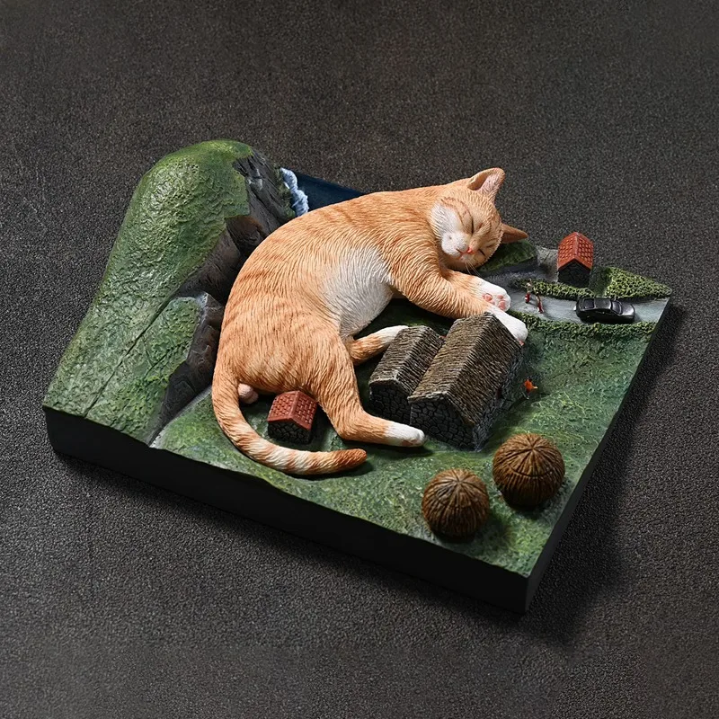 Attacking giant cat, cute creative cute pet cat with platform model scene figure ornament