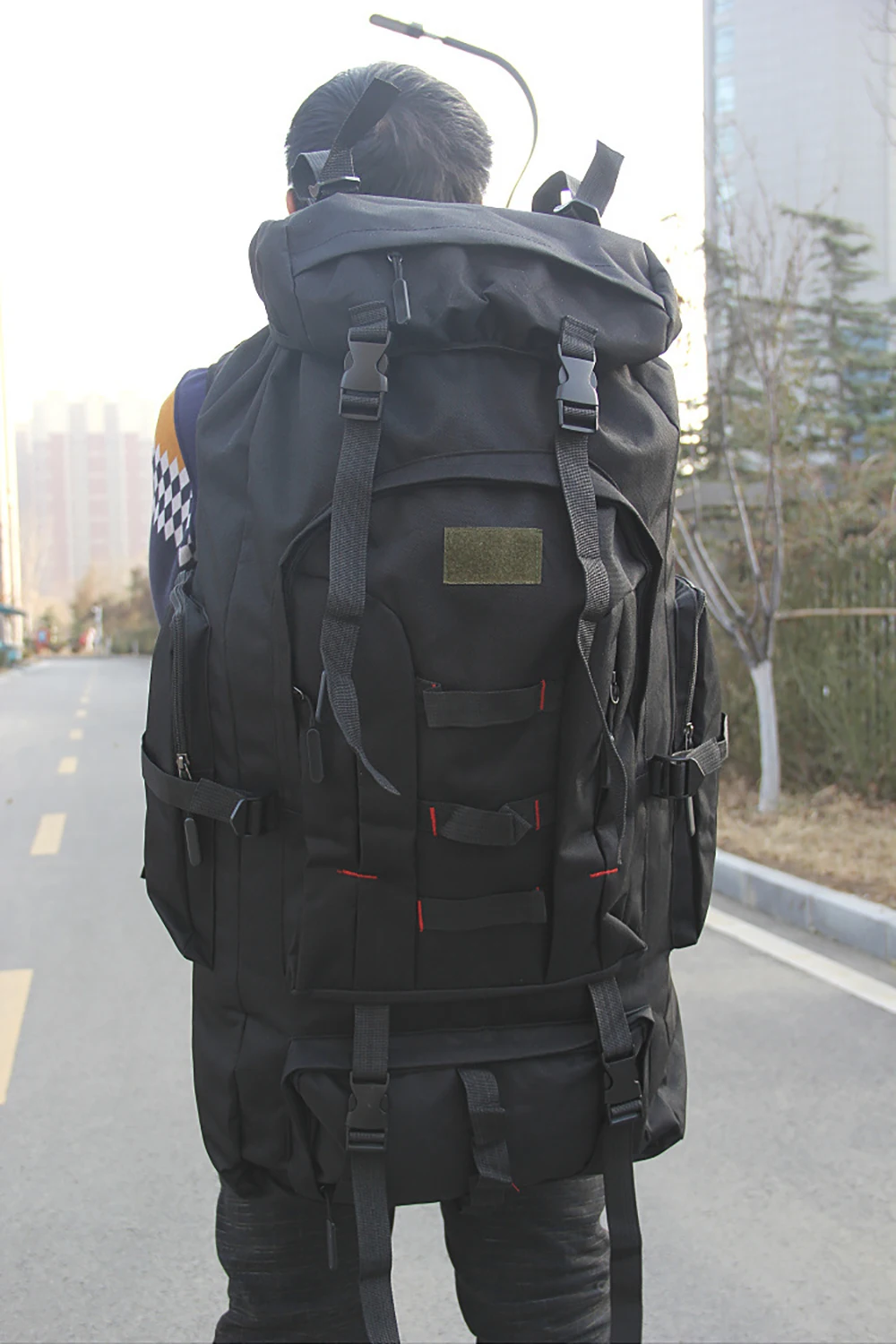 75L سعة كبيرة في الهواء الطلق التكتيكية على ظهره تسلق الجبال التخييم المشي لمسافات طويلة العسكرية مول طارد المياه حقيبة متعددة الاستخدامات