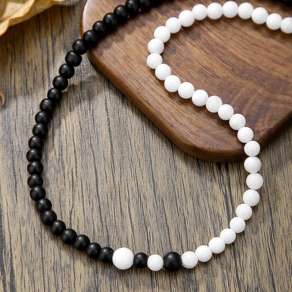 Meetvii Trendy Yin Yang White Black Stone Necklaces Vintage Small Wood Beads Short Choker Autumn Winter Non Fading Male Jewelry