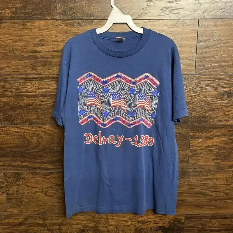 Vintage Walmart Employee T Shirt American Flags Delray L