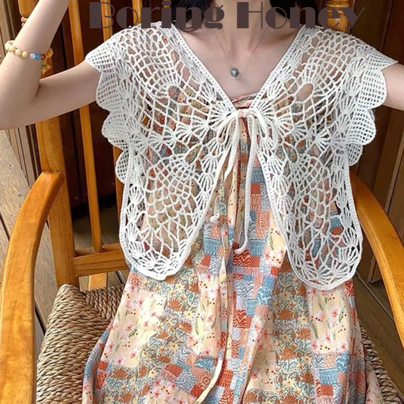 

Boring Honey summer new sweet versatile design blouse loose refreshing butterfly weaves hollow vest women fashion butterfly shaw