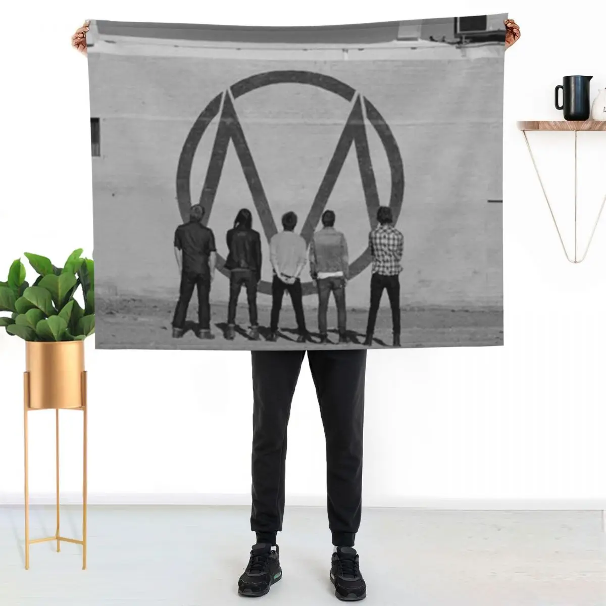 The Maine Looking Up Throw Blanket Loose Hairy funny gift Shaggy warm winter For Baby Blankets