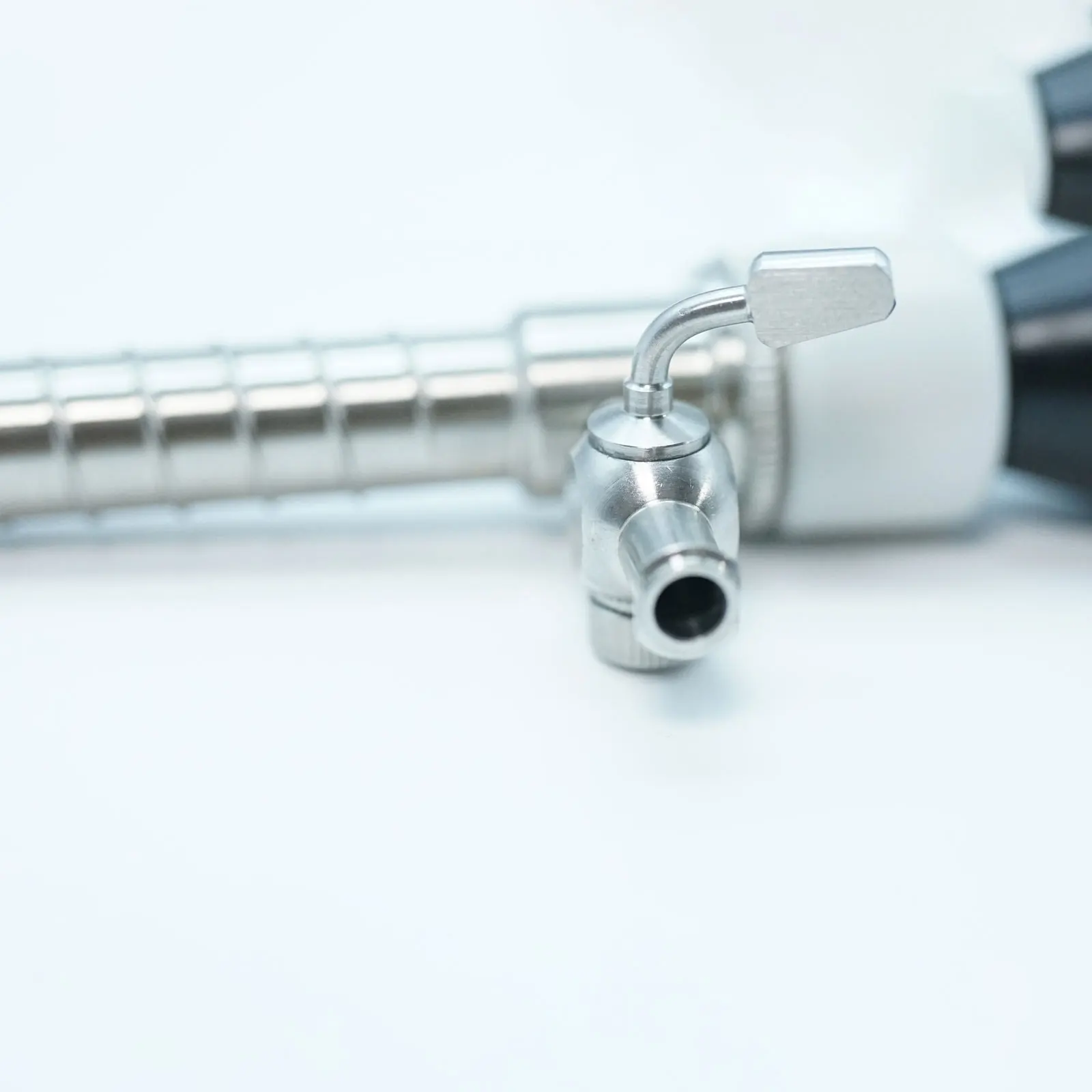 관절경 봉합사 재사용 가능한 투관침 및 캐뉼라(스레드 슬리브 포함) 7mm/8mm/9mm(워터 밸브 포함) 관절경 기구