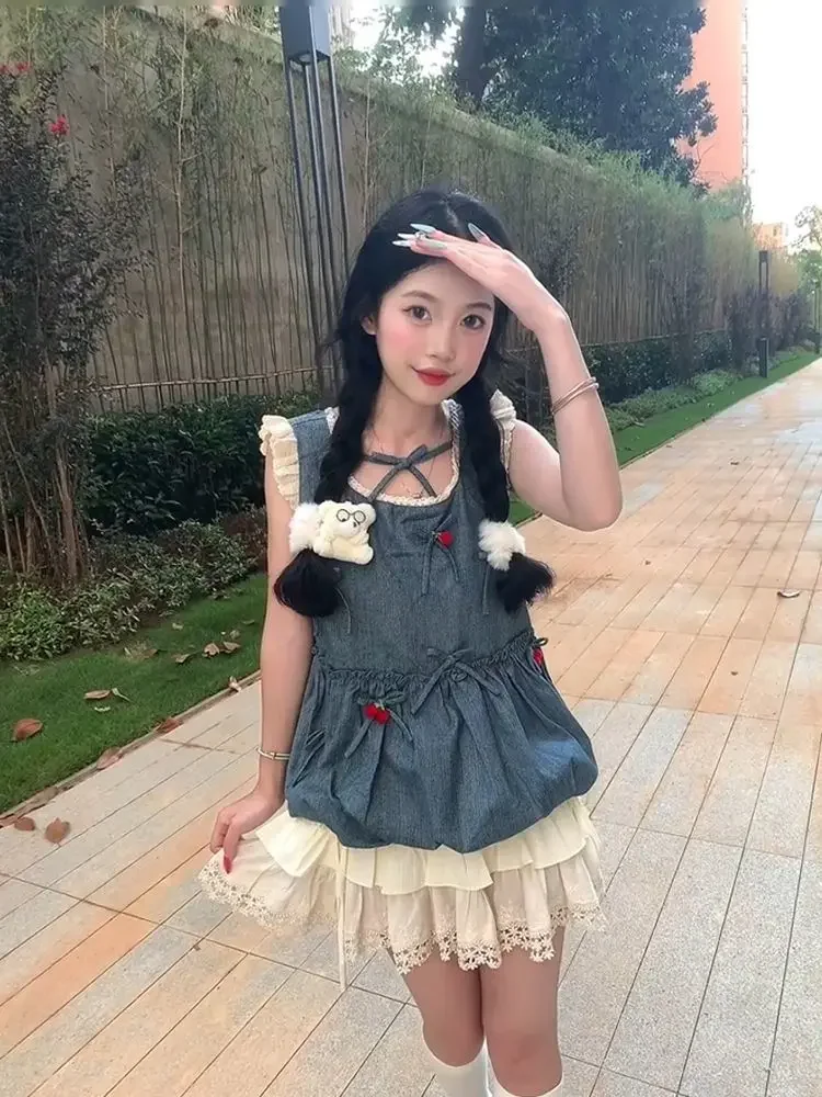 

New Designed Temperature Sweet Bow Vest New Sleeveless Denim Top + Summer Short Flower Bud Skirt Two-piece Set for Women
