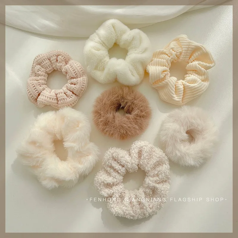 

Plush Donut Hair Scrunchies Comfortable Hair Comfortable Hair Ties Approx. 15g Fuzzy Plush Donuts All Hair Types
