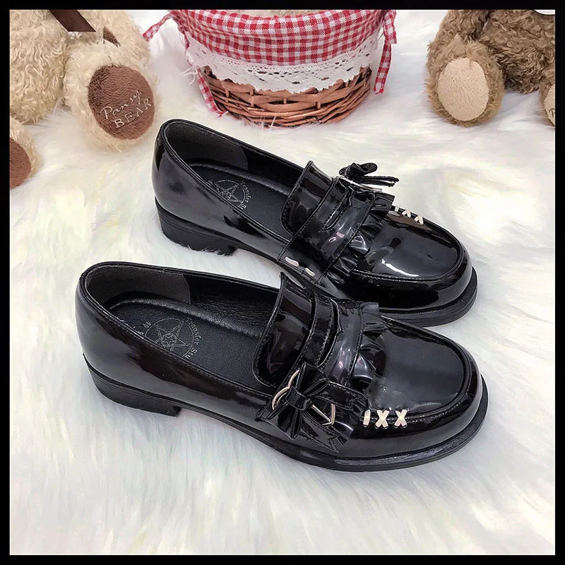 Original Japanese Preppy Style JK Uniform Low Heel Shoes Round Toe Bowknot Bright PU Sweet Versatile Loafers Women Lolita Shoes